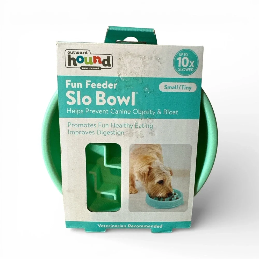 Outward Hound Fun Feeder Slo Bowl Dog Small/Tiny Mint Green Slow Feeder‎ NIB